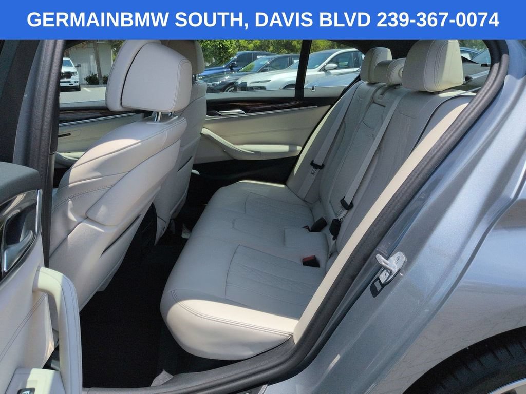Certified 2023 BMW 530i w/ Luxury Seating Package RWD image 15