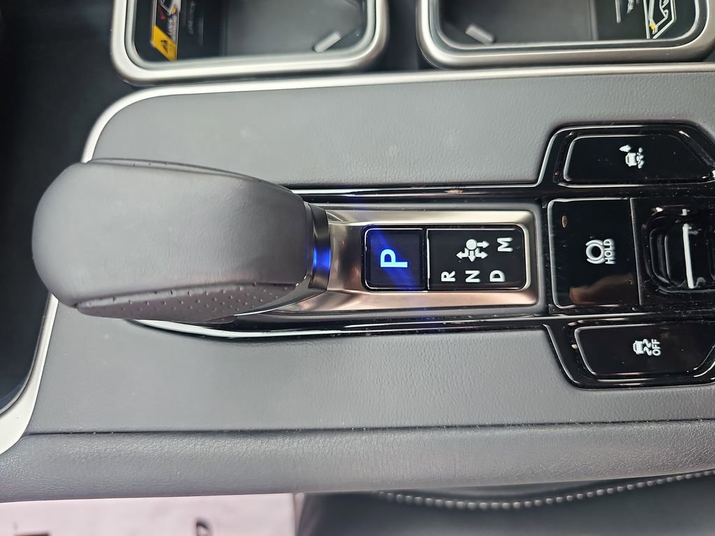 Used 2025 Lexus TX 500h AWD w/ Technology Package image 25