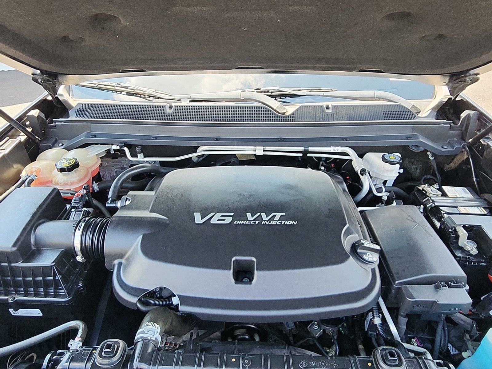 Used 2019 Chevrolet Colorado LT AWD/4WD image 11