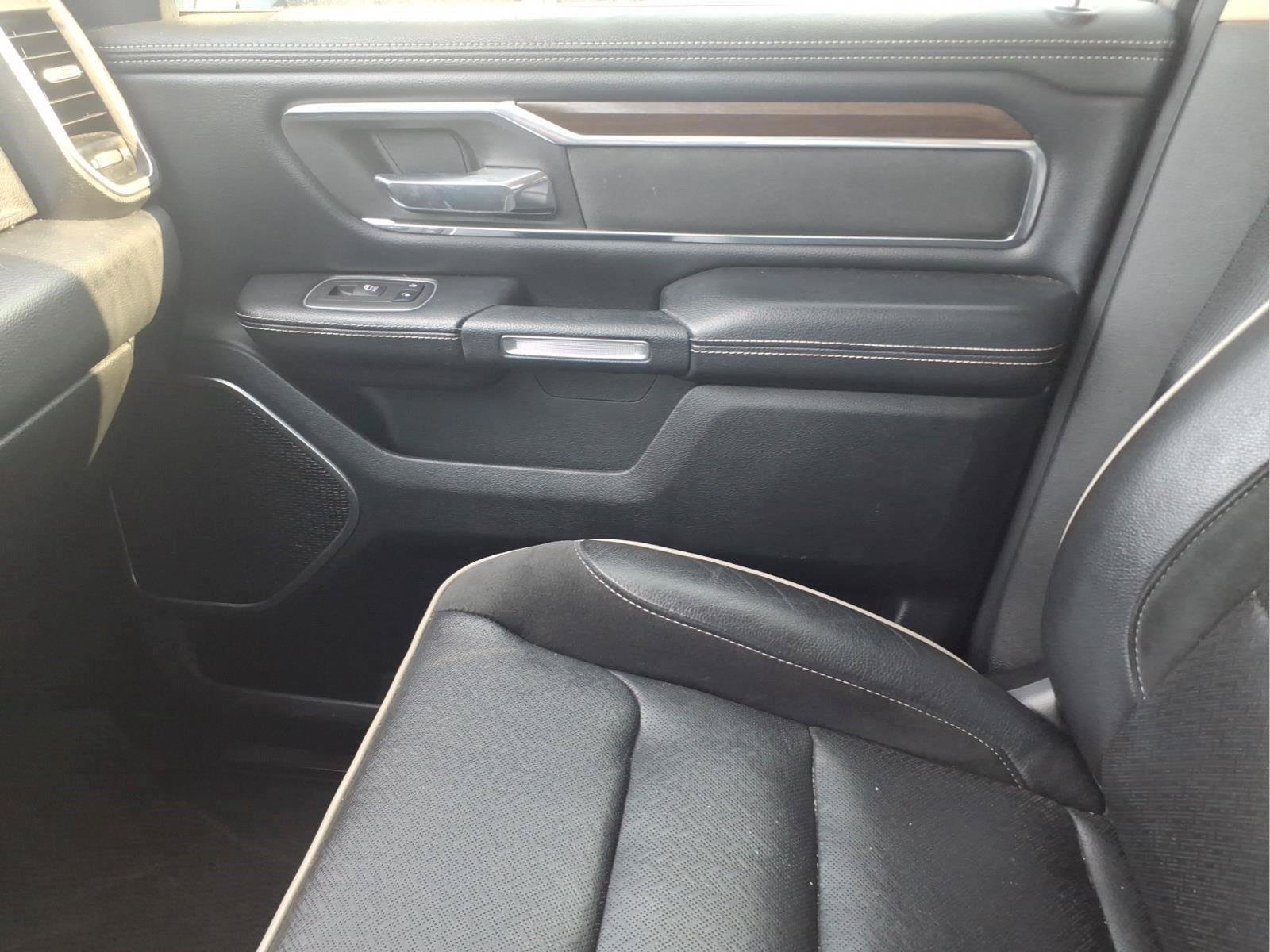 Used 2021 RAM 1500 Laramie w/ Off Road Group AWD/4WD image 28