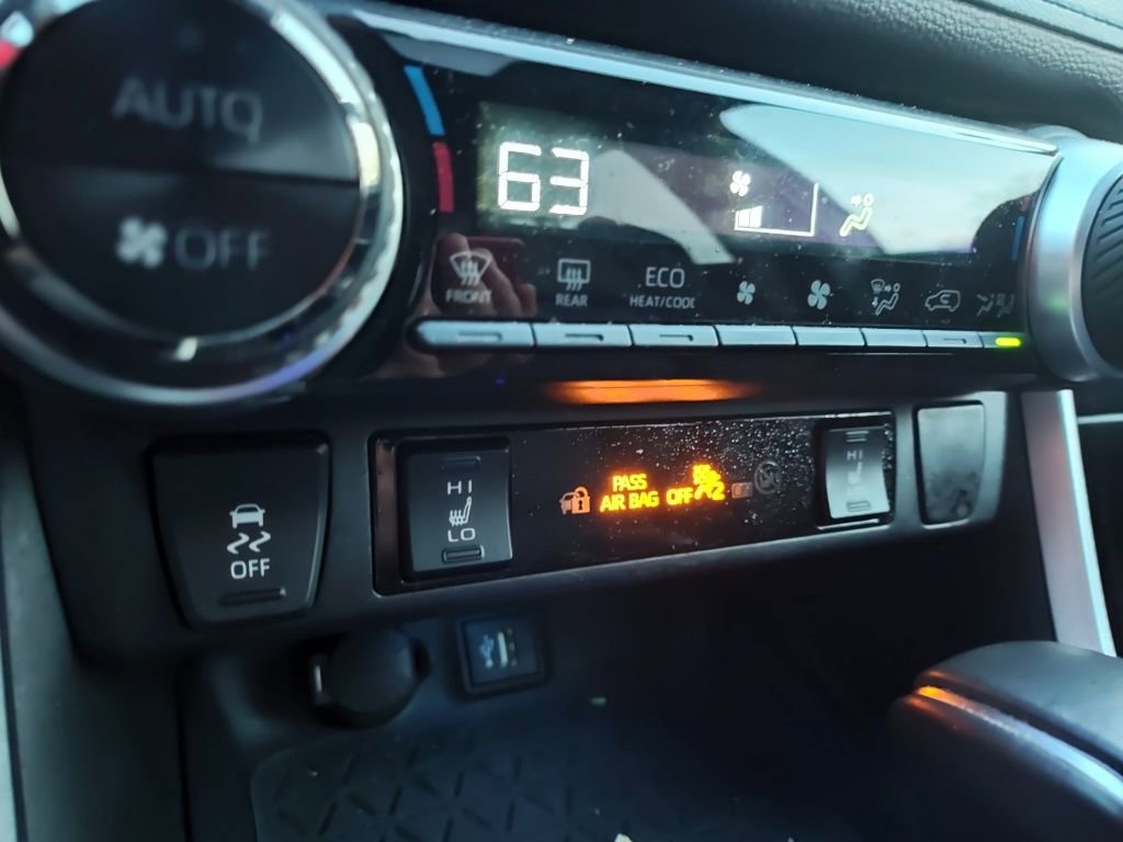 Used 2023 Toyota RAV4 XSE w/ XSE Grade Weather Package image 10