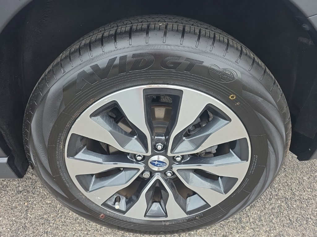 Used 2023 Subaru Outback Touring AWD/4WD image 9