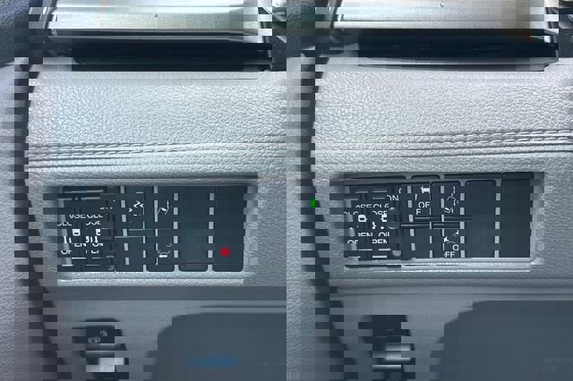 Used 2018 Honda Odyssey EX image 35