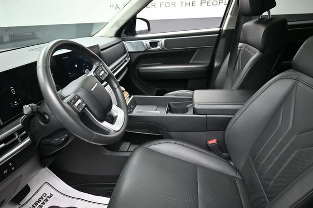 Used 2025 Hyundai Santa Fe XRT AWD/4WD image 16