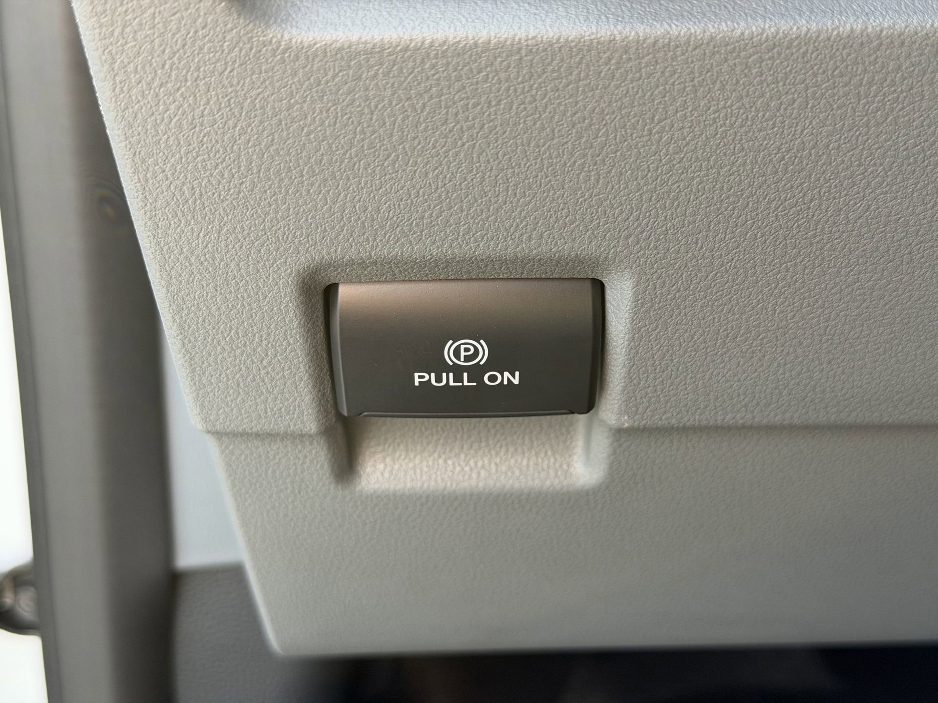 New 2026 Ford F550 4x4 Crew Cab image 13