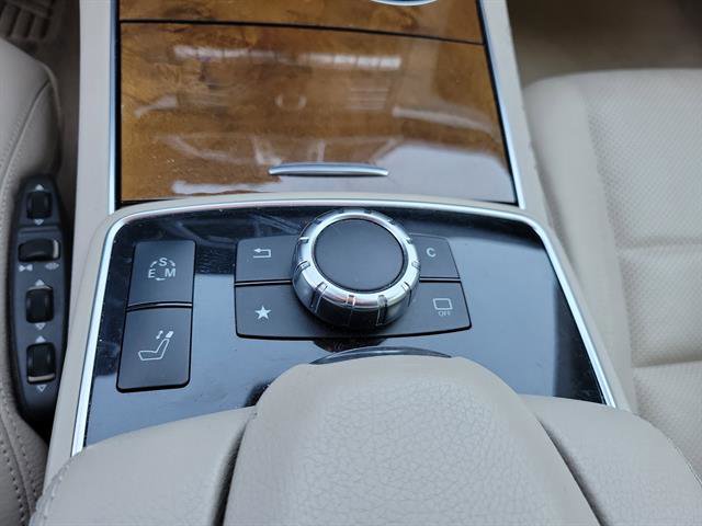 Used 2016 Mercedes-Benz E 400 Cabriolet w/ Premium 2 Package image 13
