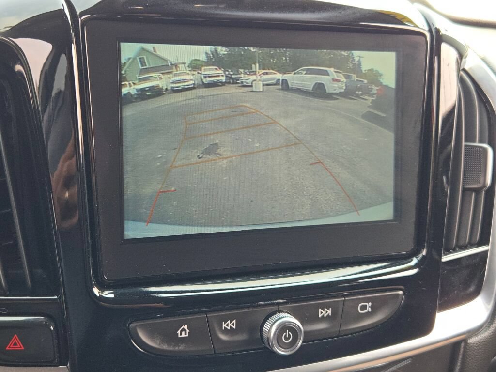 Used 2019 Chevrolet Traverse LT FWD image 29