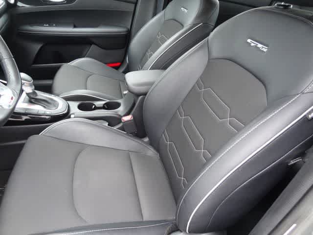 Used 2023 Kia Forte GT-Line FWD image 6