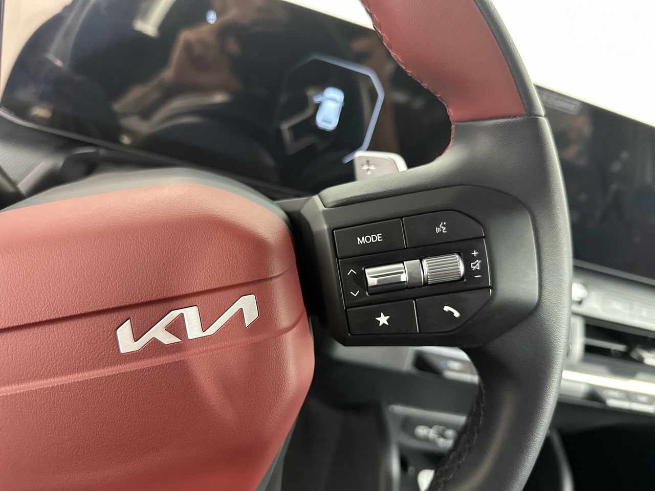 New 2026 Kia K4 GT-Line Turbo FWD image 7