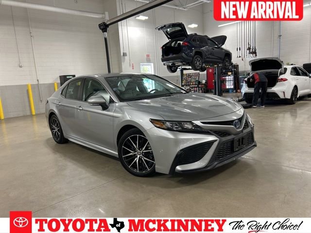 Used 2022 Toyota Camry SE