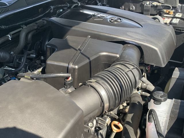 Used 2019 Toyota Tacoma TRD Sport AWD/4WD image 16