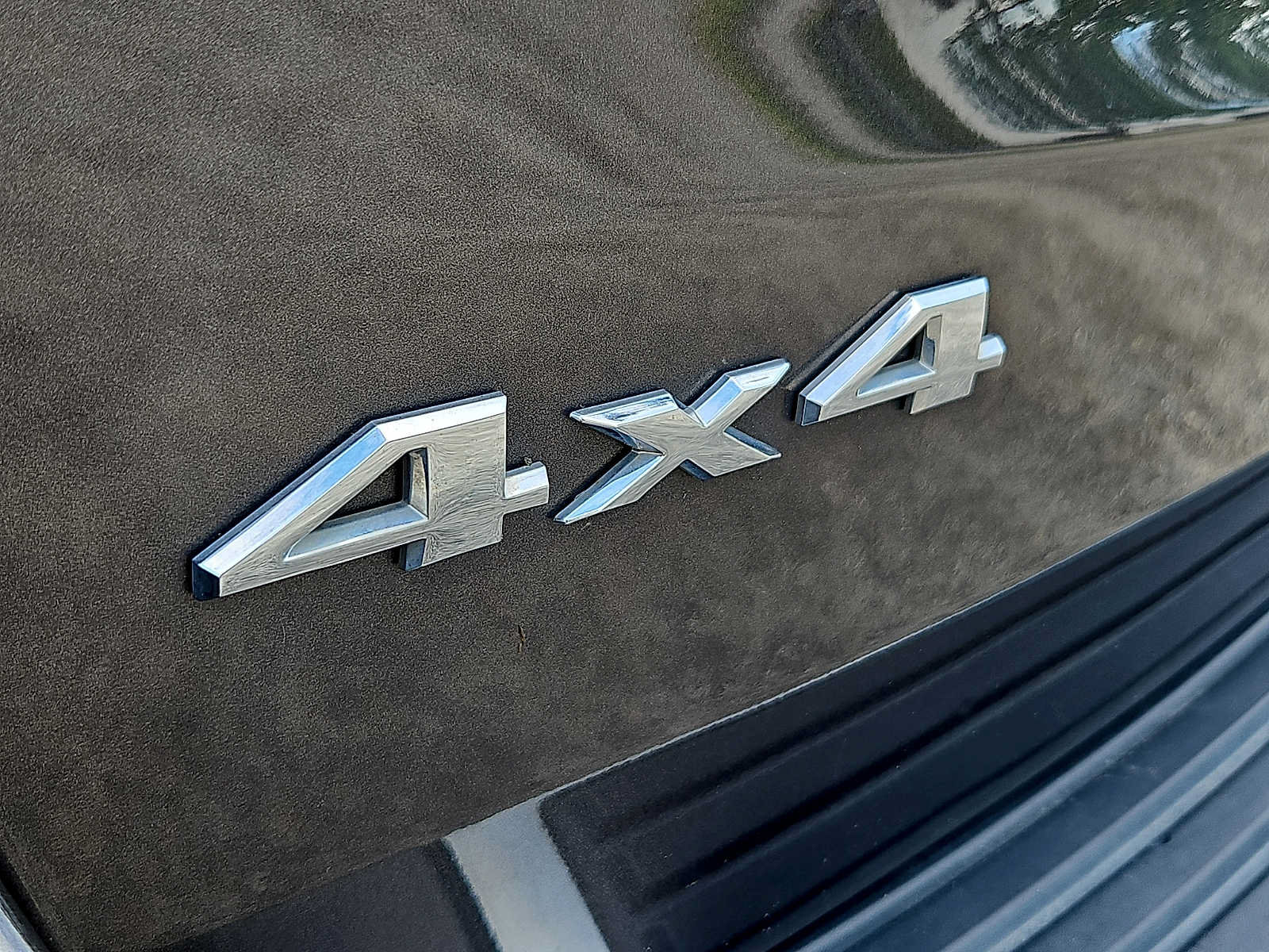 Used 2020 Jeep Grand Cherokee Limited AWD/4WD image 30