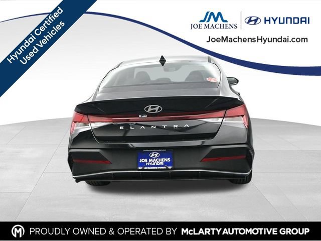 Used 2026 Hyundai Elantra Sport FWD image 8