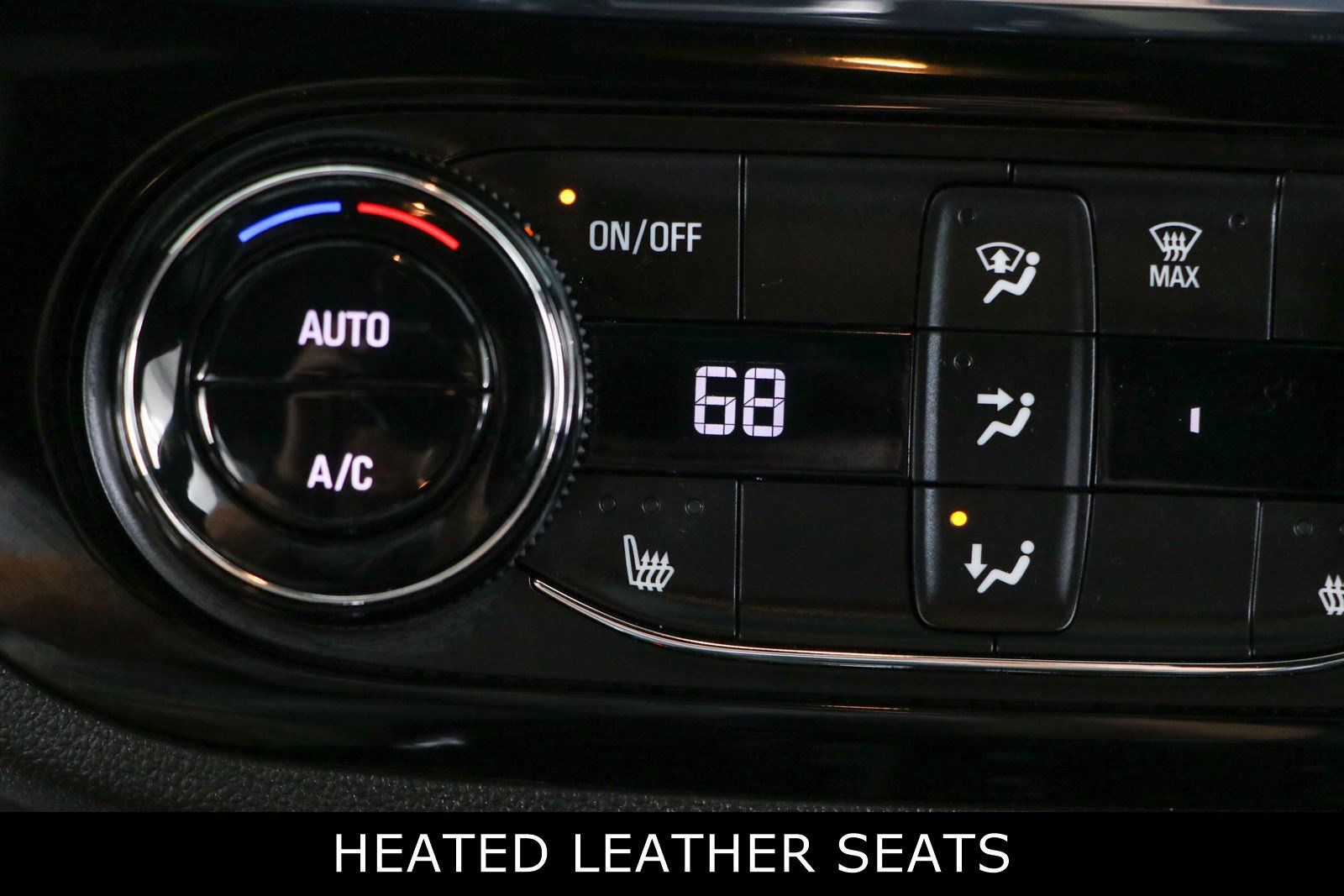 Used 2025 Buick Envista Sport Touring w/ Convenience I Package FWD image 21