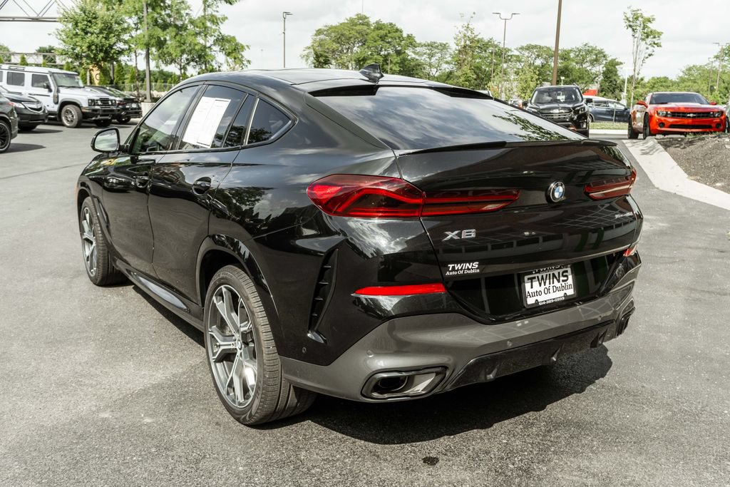 Used 2022 BMW X6 xDrive40i AWD/4WD image 36