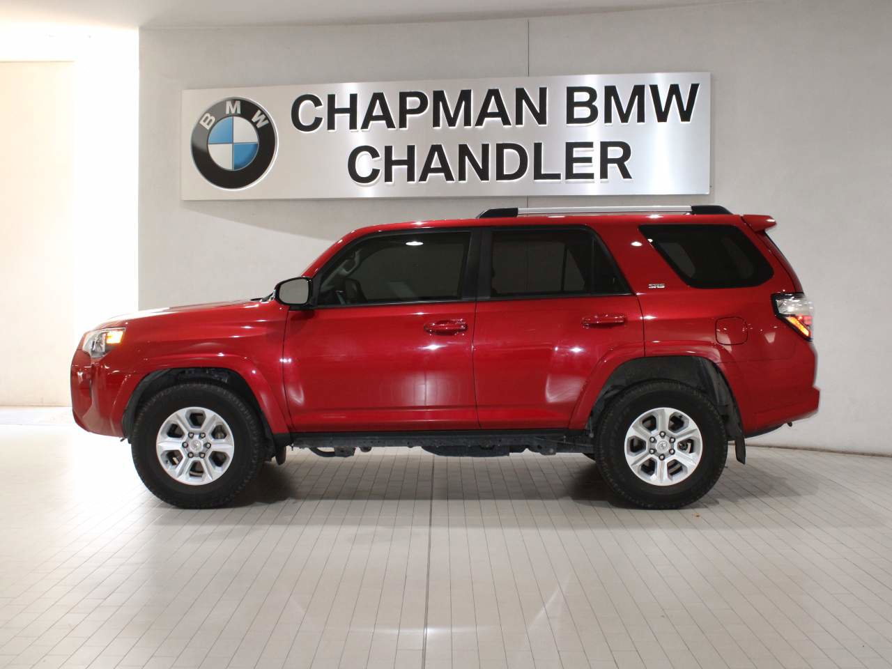 Used 2023 Toyota 4Runner SR5 Premium w/ Moonroof Package RWD image 3