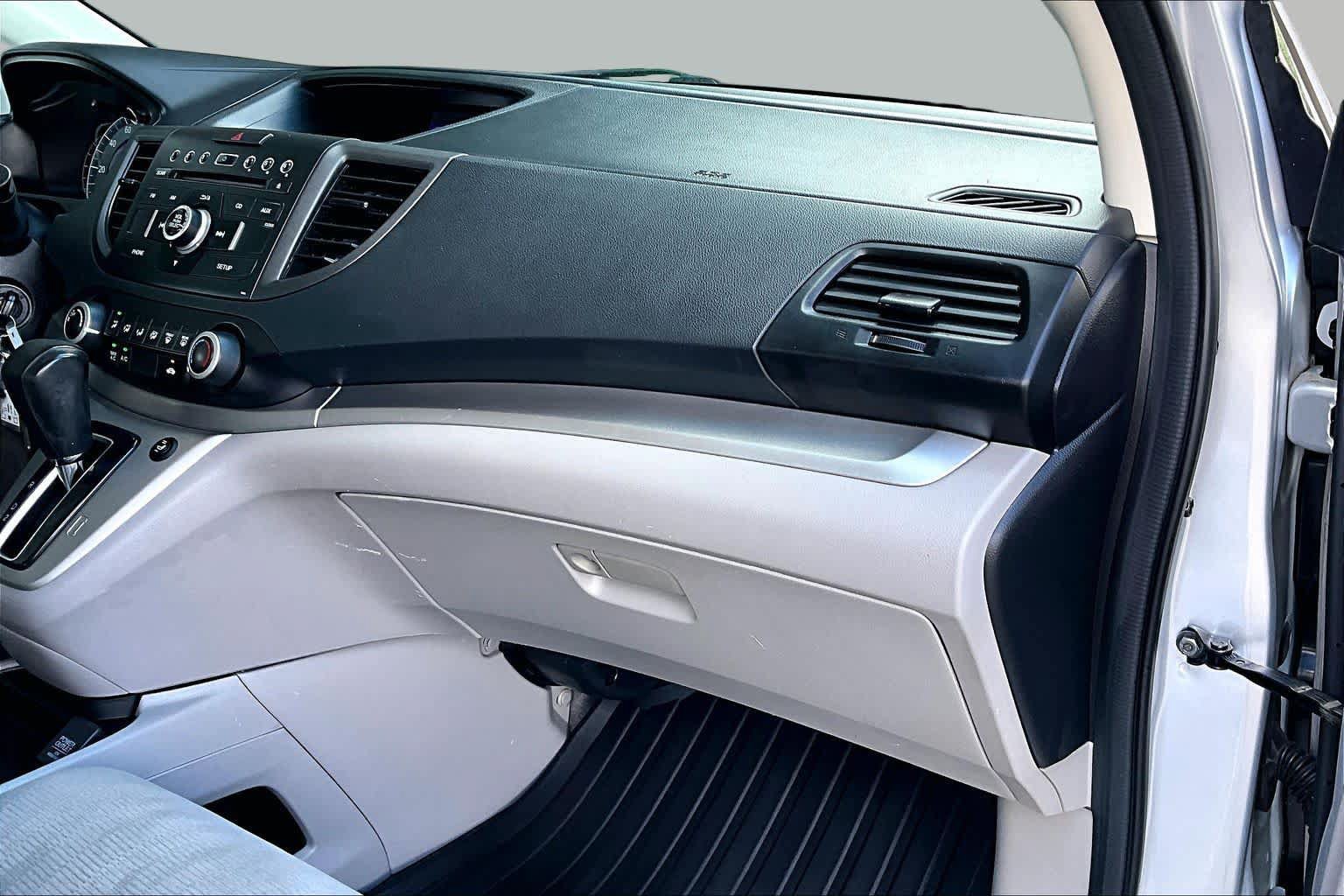 Used 2014 Honda CR-V LX image 18