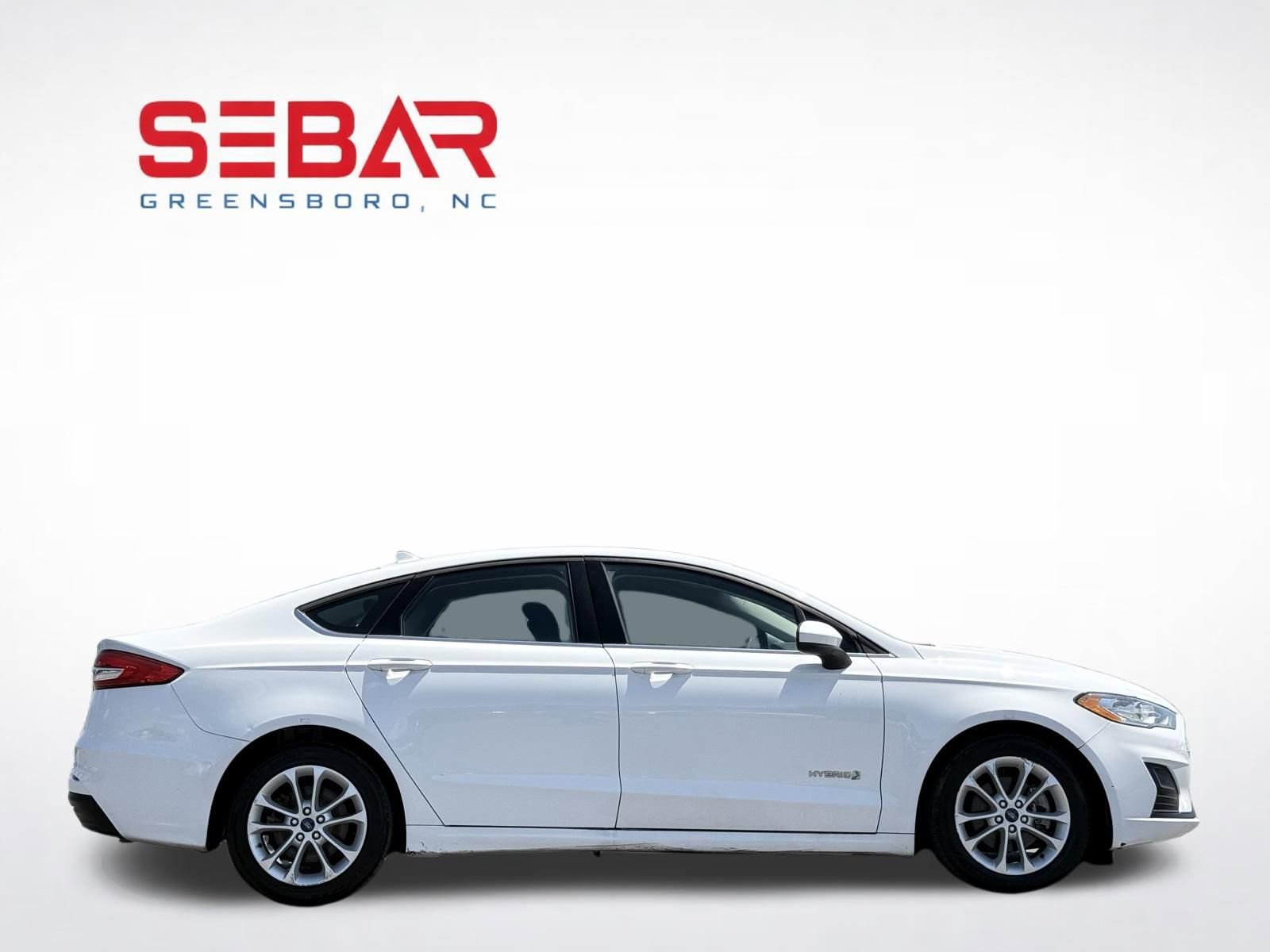 Used 2019 Ford Fusion SE FWD image 5