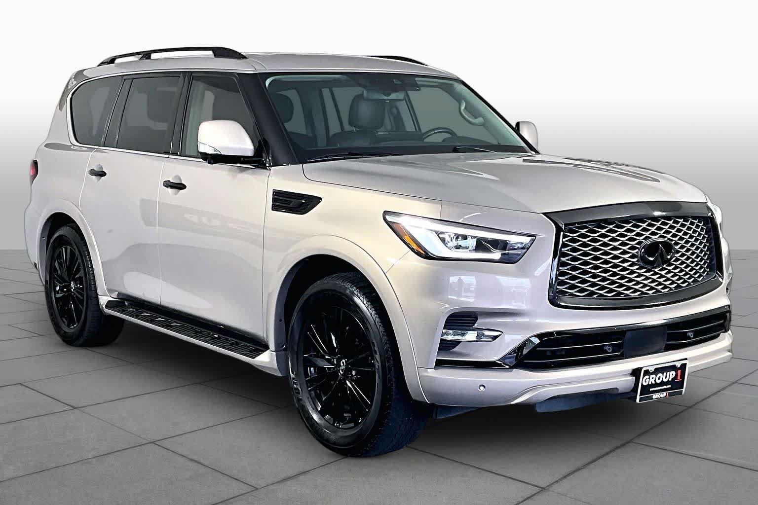Used 2022 INFINITI QX80 Luxe w/ Cargo Package RWD image 3