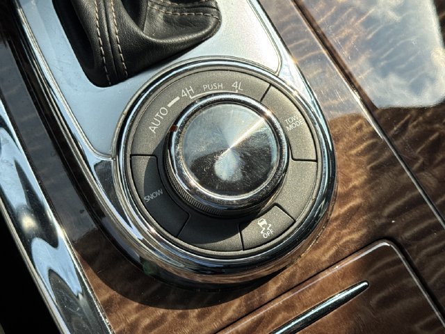 Used 2019 Nissan Armada Platinum w/ Captain's Chairs Package AWD/4WD image 38