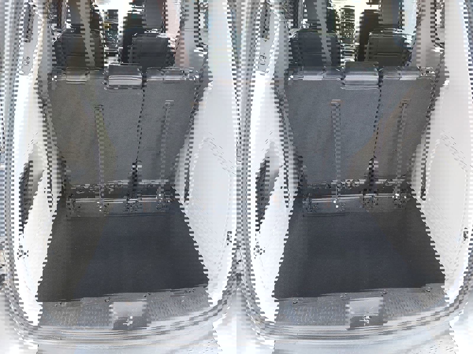 Used 2019 Dodge Grand Caravan SXT image 14