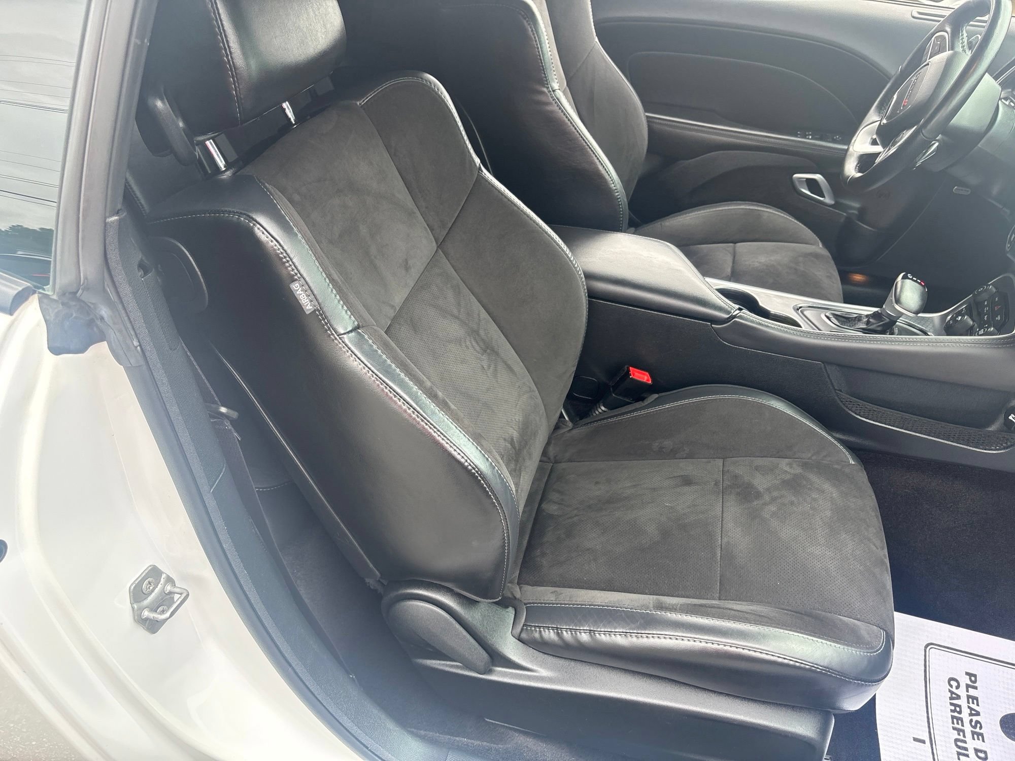 Used 2017 Dodge Challenger GT w/ GT Interior Package AWD/4WD image 17