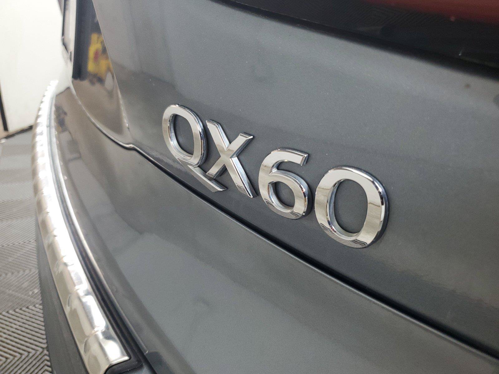 Used 2018 INFINITI QX60 FWD w/ Deluxe Technology Package image 7