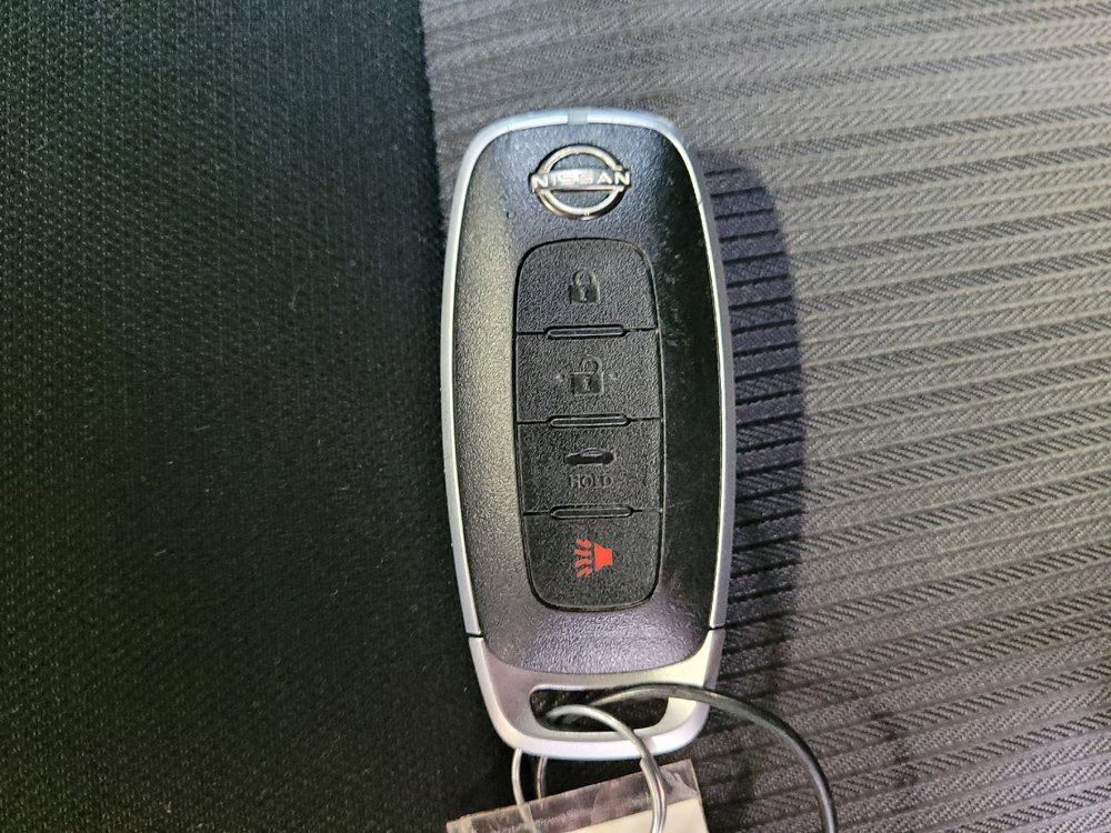 Used 2024 Nissan Sentra SV FWD image 32