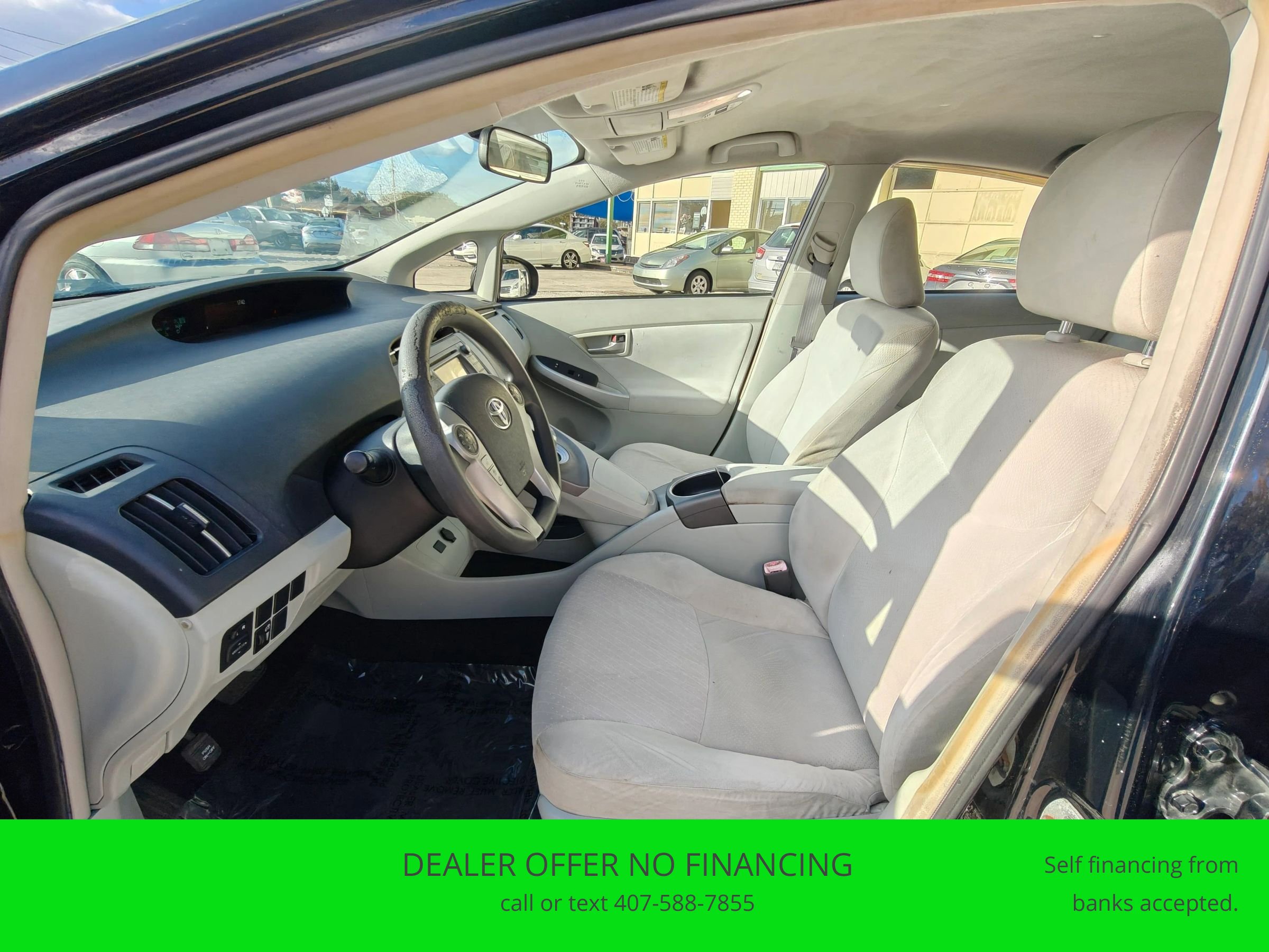 Used 2013 Toyota Prius Three image 9