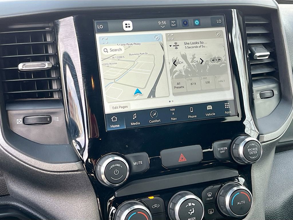 Used 2024 RAM 2500 Tradesman w/ Chrome Appearance Group image 15