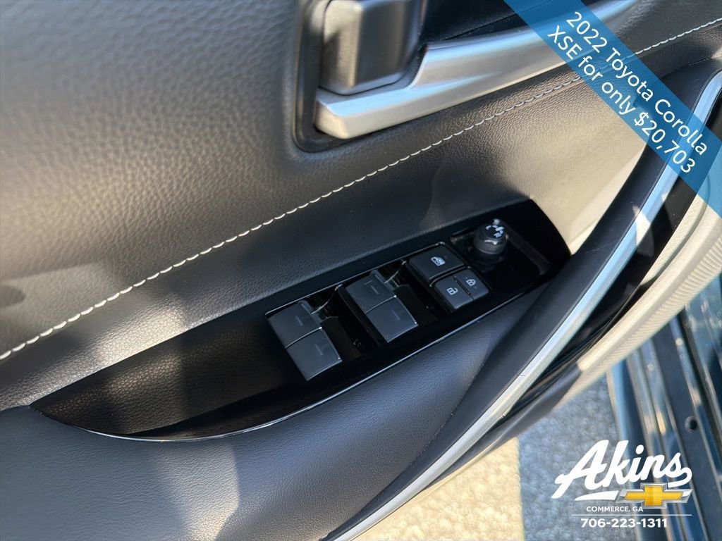 Used 2022 Toyota Corolla XSE image 16