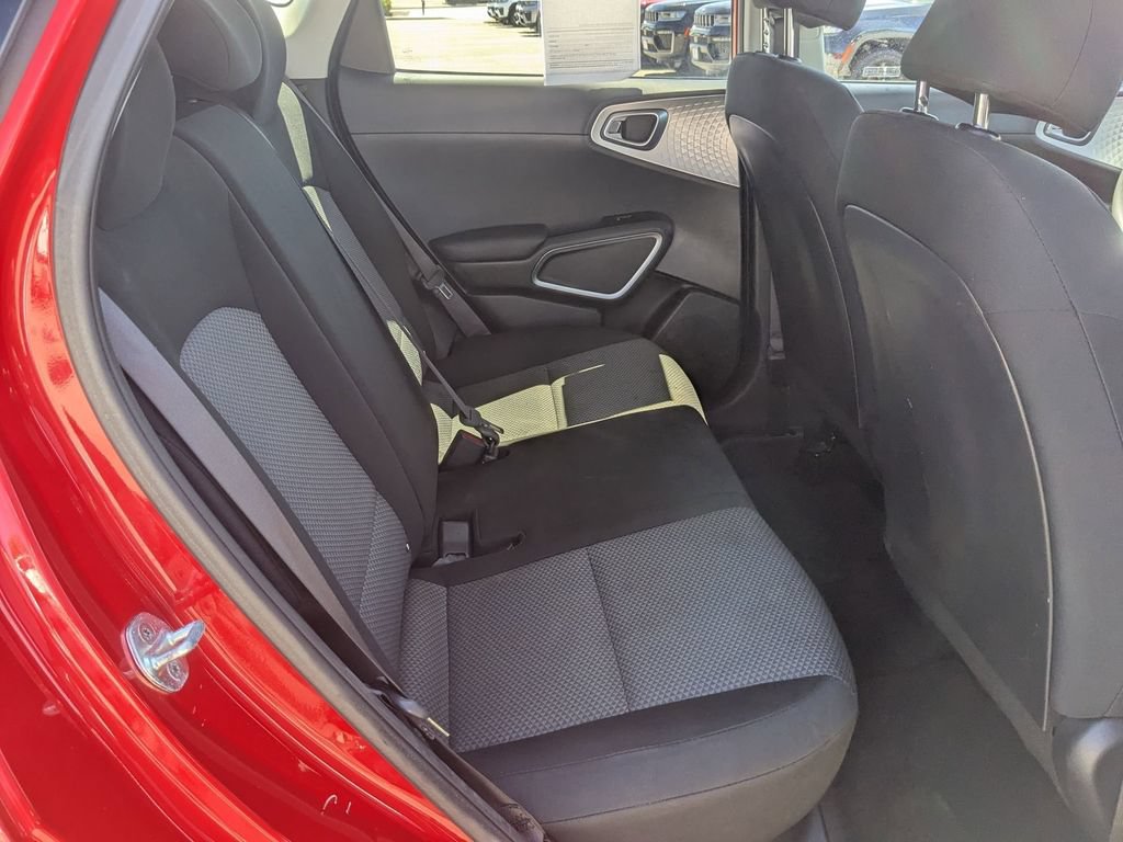 Used 2022 Kia Soul LX FWD image 24