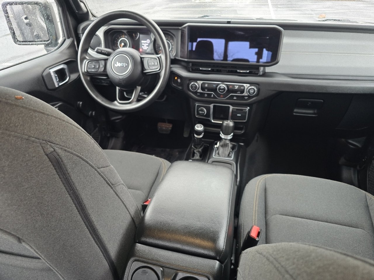 Used 2024 Jeep Gladiator Sport image 23