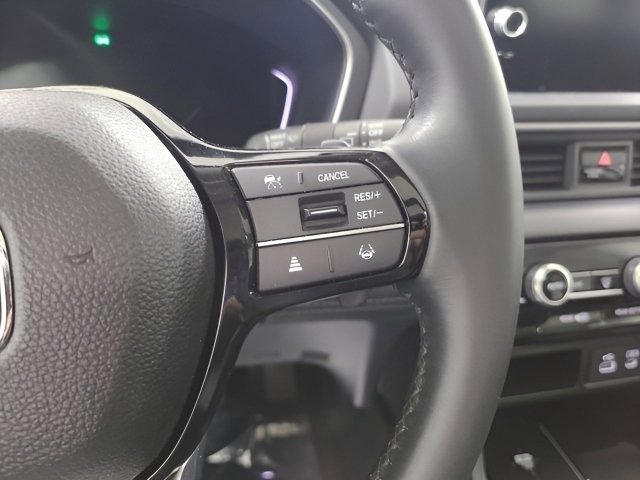 Used 2025 Honda Pilot Touring image 33