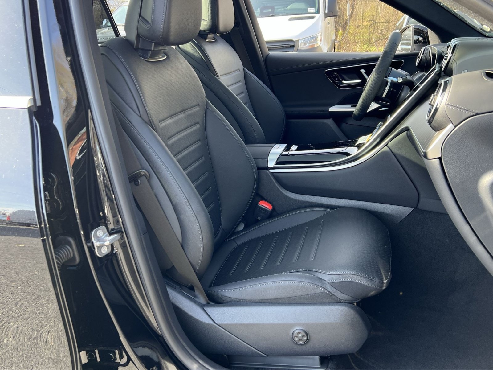New 2026 Mercedes-Benz GLC 300 4MATIC image 26