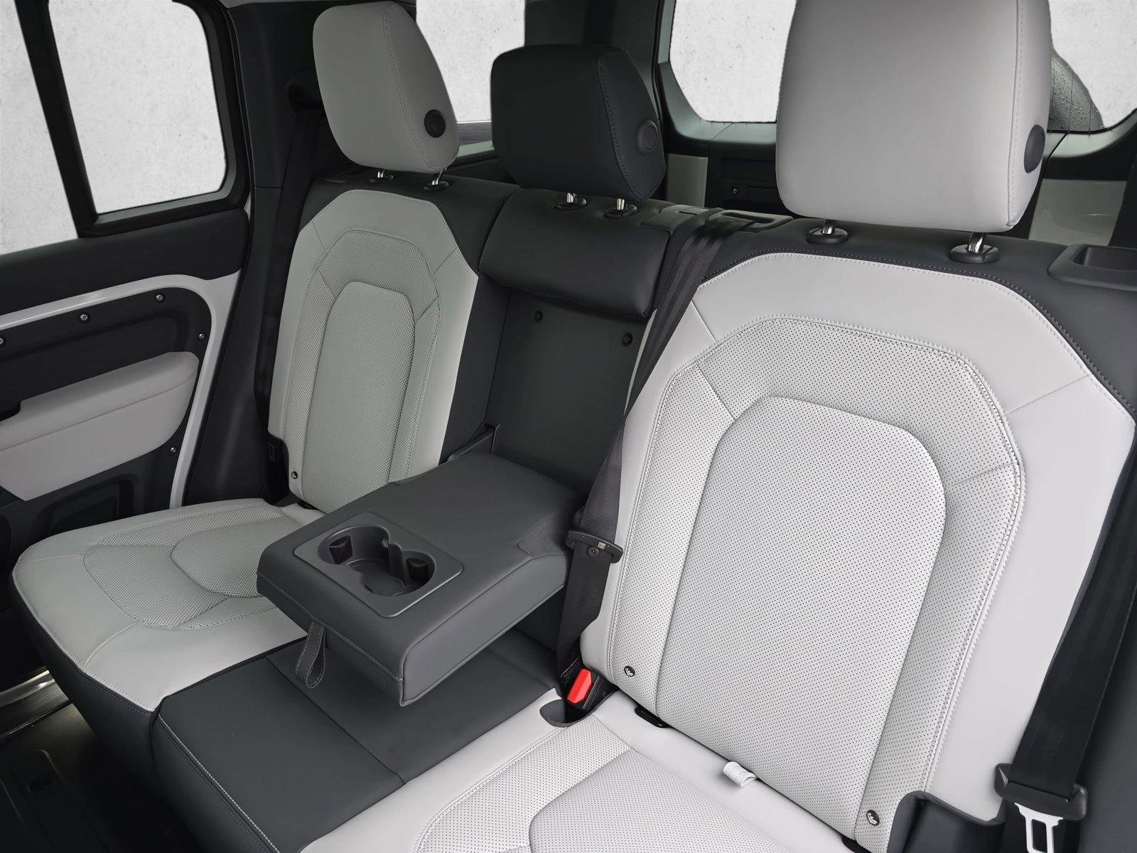 New 2026 Land Rover Defender 110 S AWD/4WD image 12