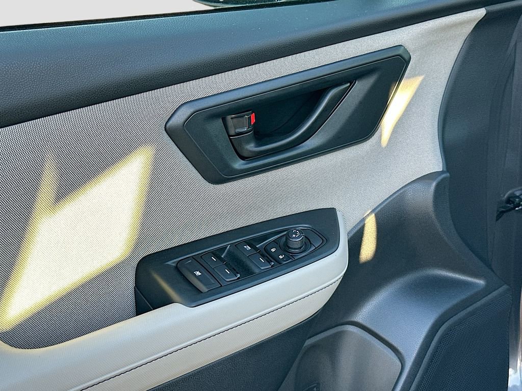 Certified 2025 Subaru Forester image 17