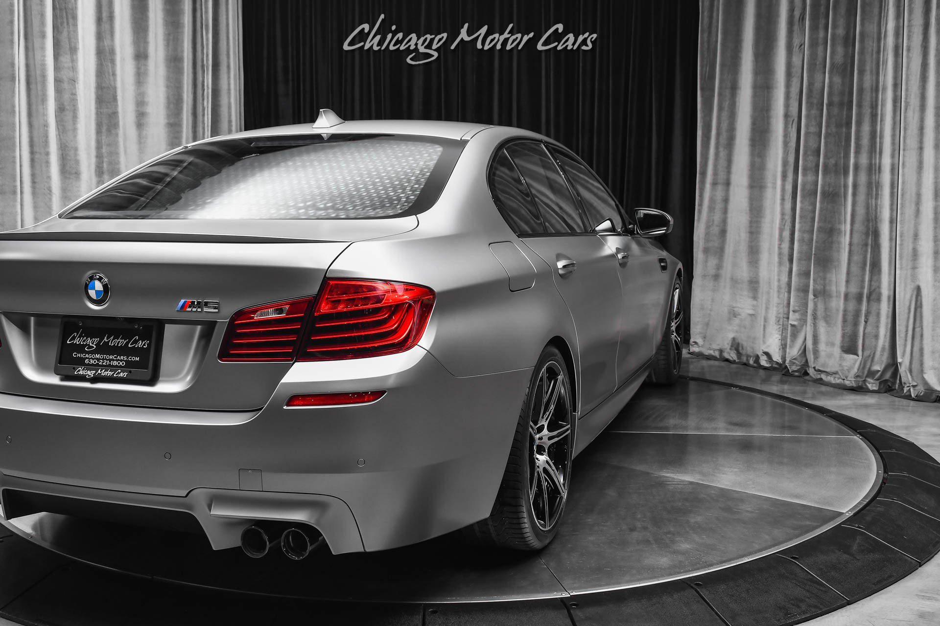 Used 2015 BMW M5 RWD image 47