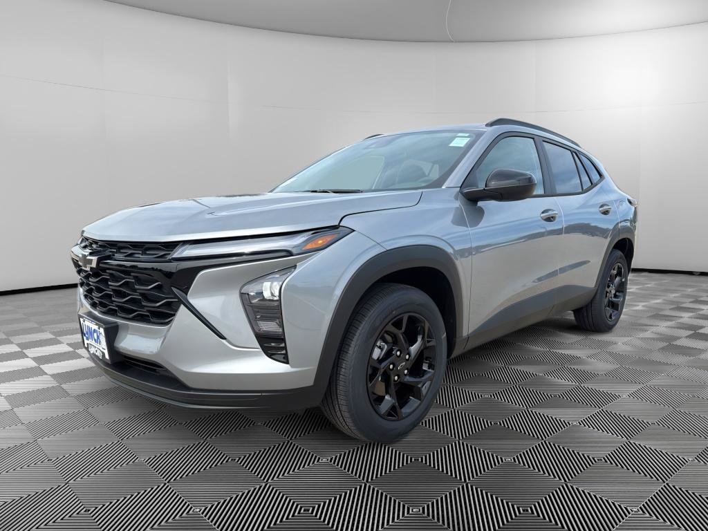 New 2026 Chevrolet Trax LT w/ Driver Confidence Package
