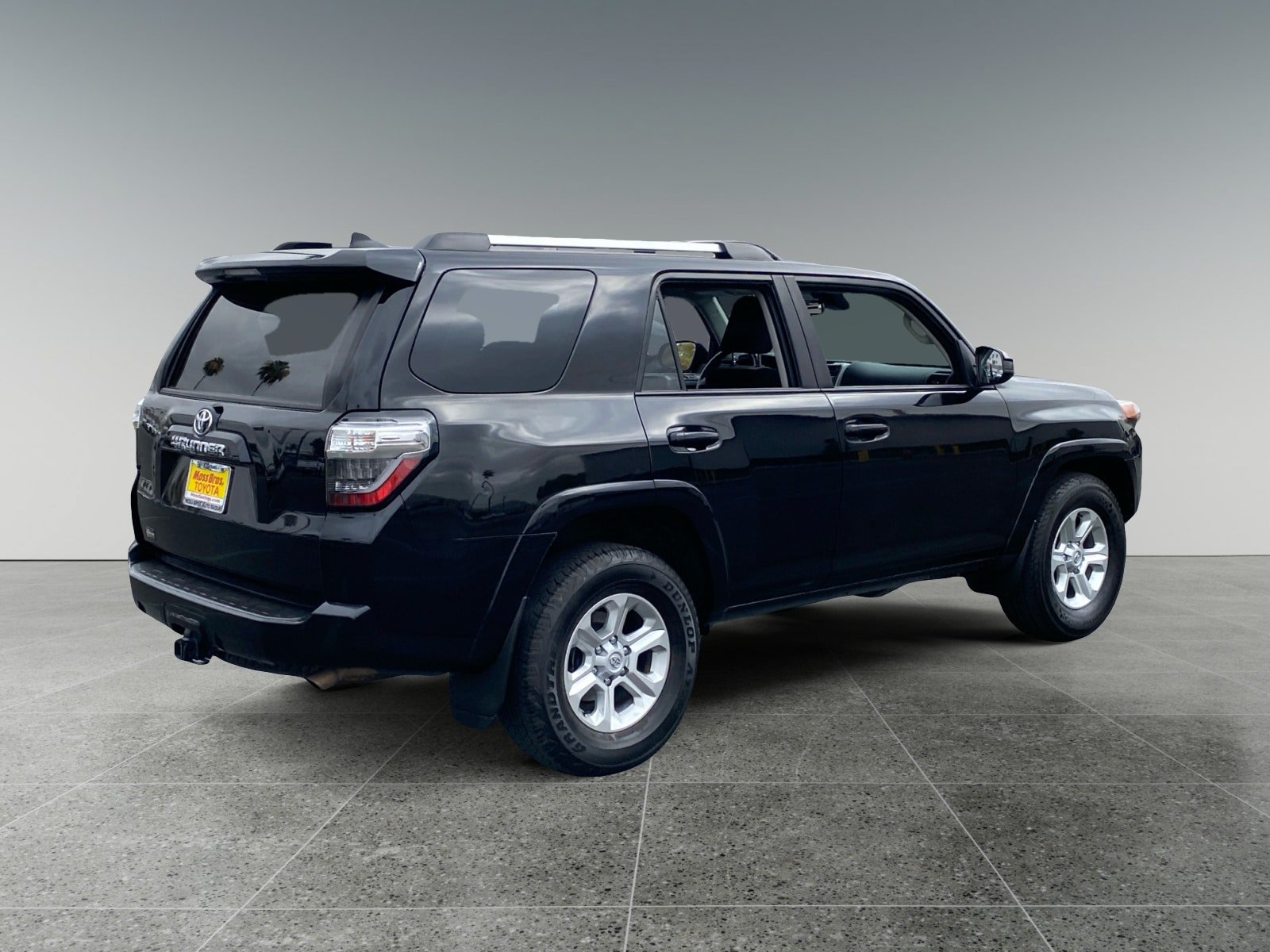 Used 2024 Toyota 4Runner SR5 RWD image 5