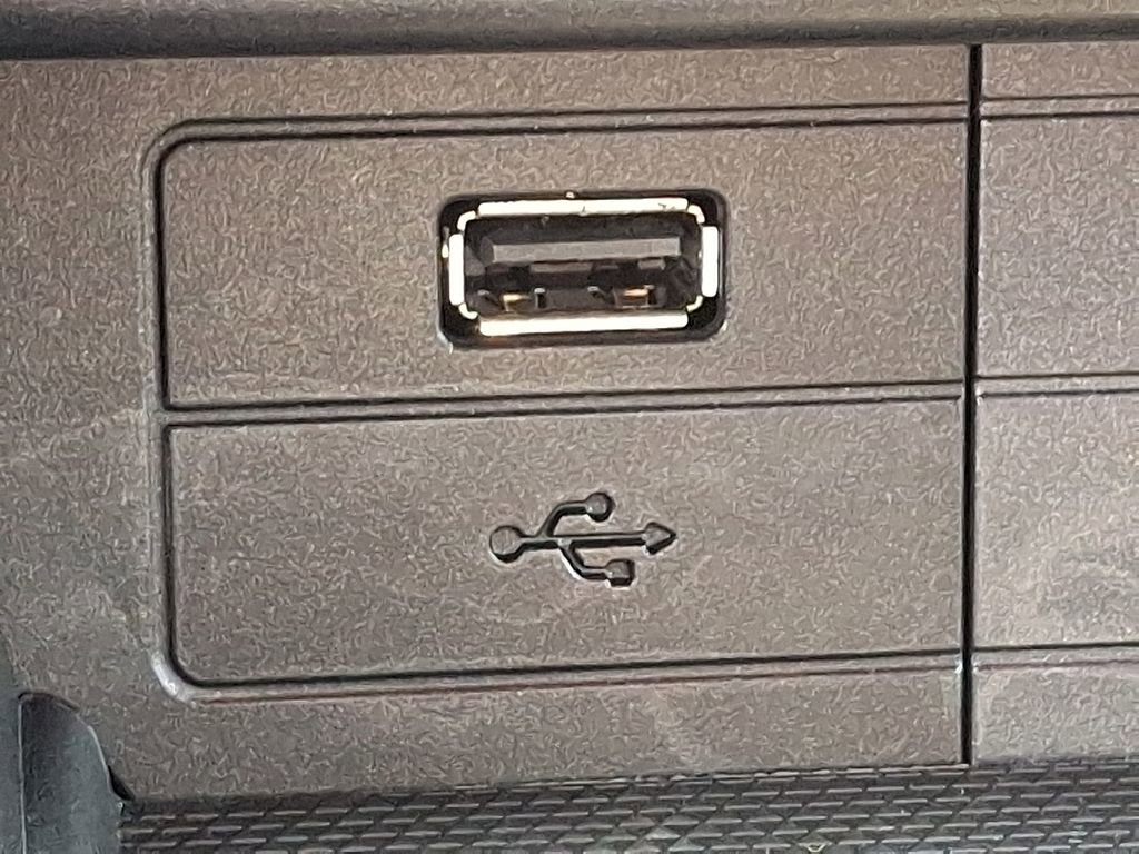 Used 2022 Ford Mustang Shelby GT500 w/ Technology Package image 29