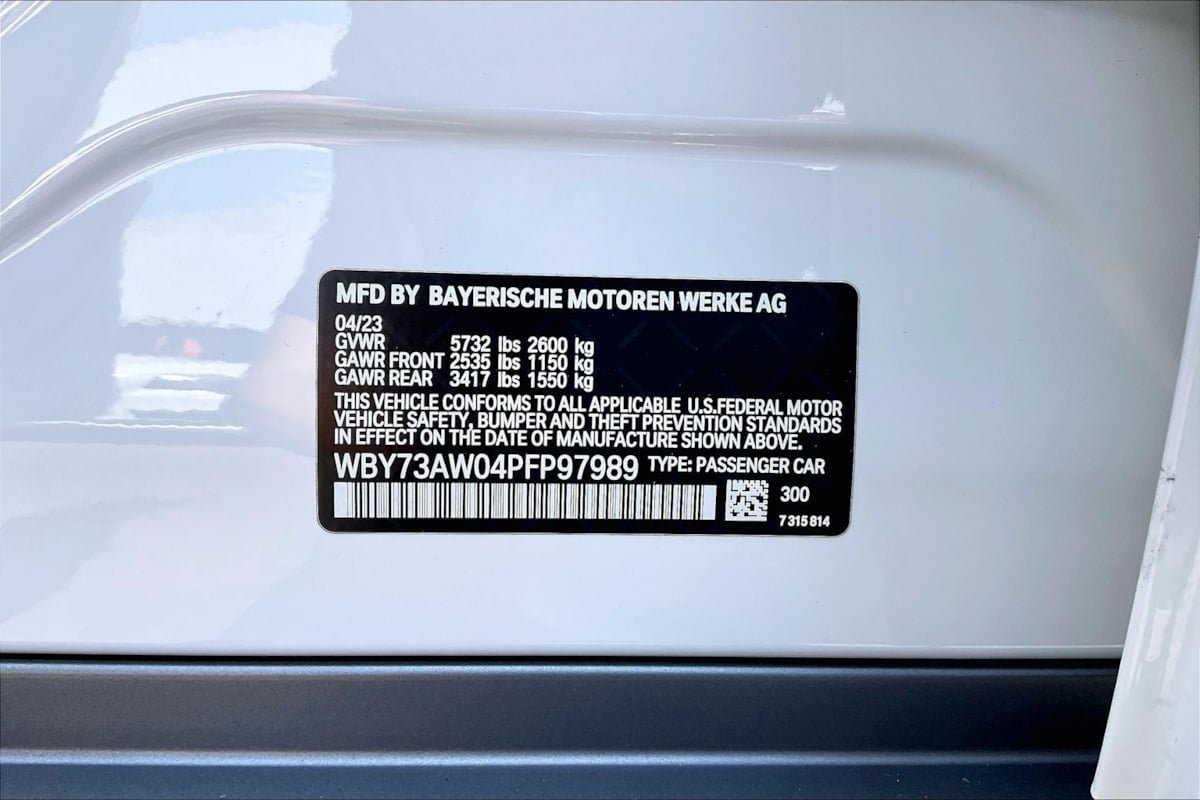 Used 2023 BMW i4 eDrive40 w/ Premium Package RWD image 30