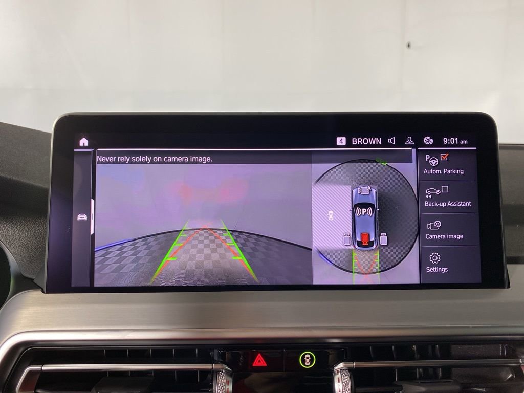 Used 2025 BMW X4 xDrive30i w/ Premium Package image 19