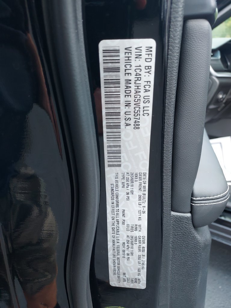 New 2027 Jeep Grand Cherokee Laredo X AWD/4WD image 25