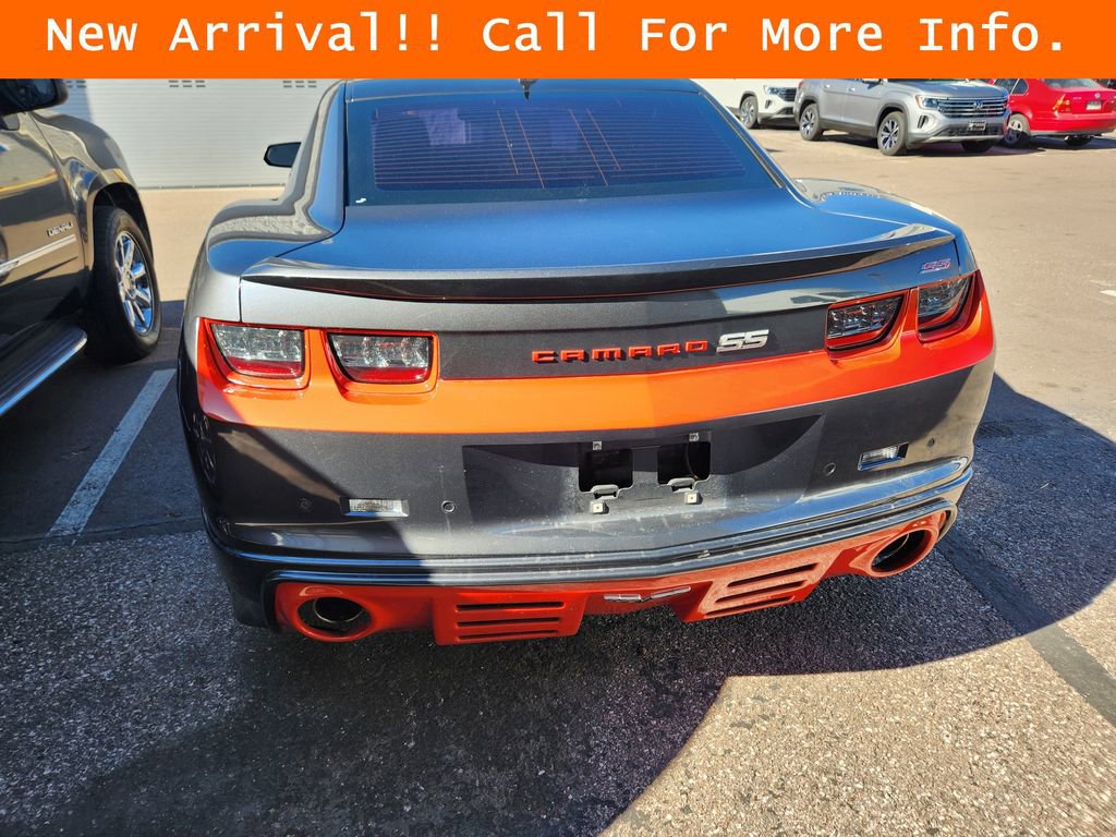 Used 2010 Chevrolet Camaro SS w/ RS Package image 9