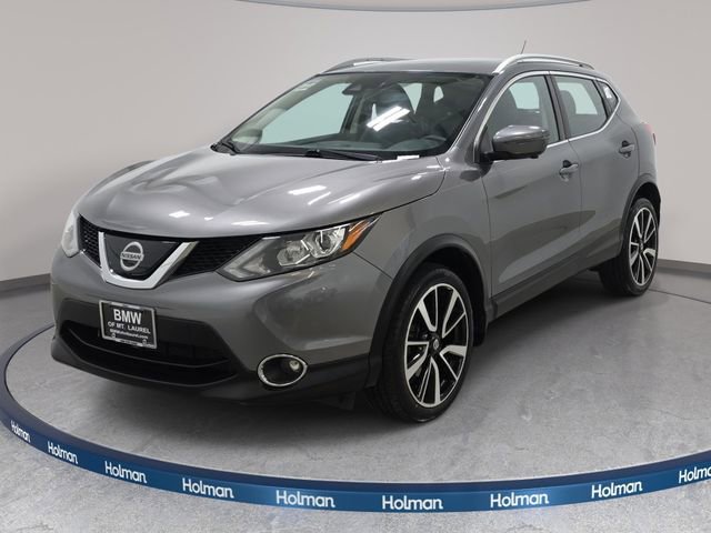 Used 2019 Nissan Rogue Sport SL w/ Premium Package image 1