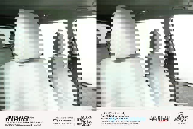 New 2025 Hyundai Santa Fe SE image 20