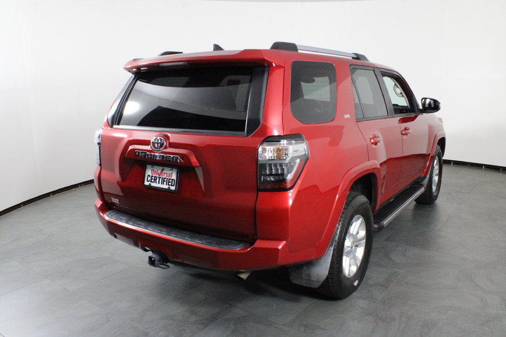 Used 2019 Toyota 4Runner SR5 RWD image 3