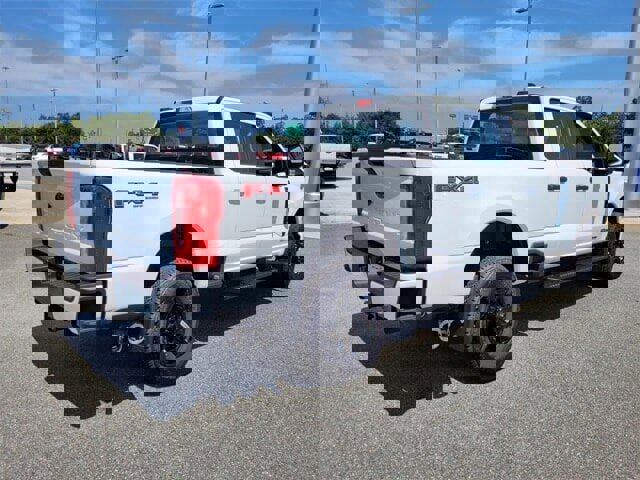 New 2026 Ford F250 XL image 9