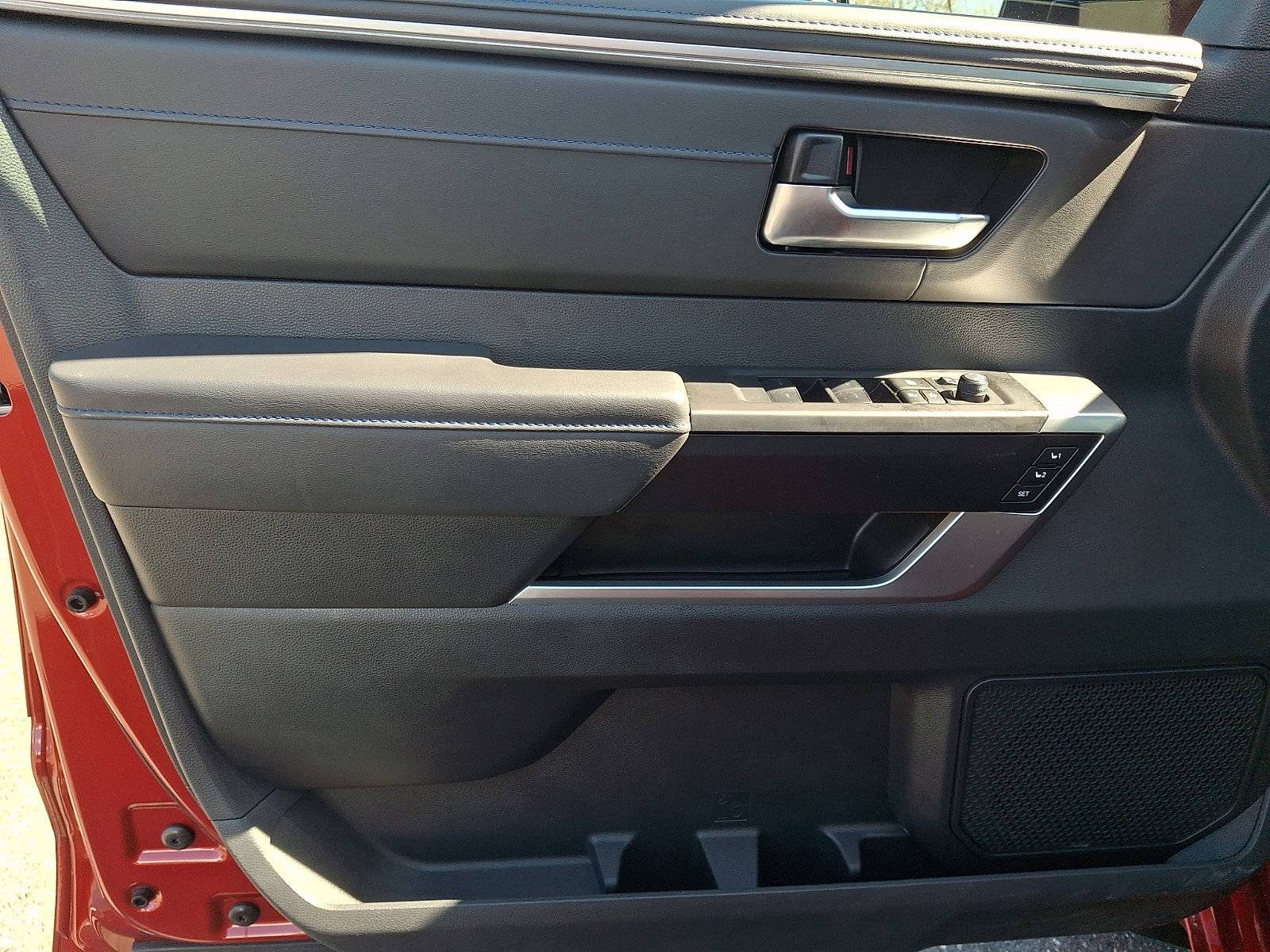 Certified 2024 Toyota Sequoia Platinum AWD/4WD image 14